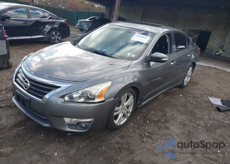 2015 Nissan Altima 3.5 Sl z USA, uszkodzony, nr VIN 1N4BL3AP9FC172487